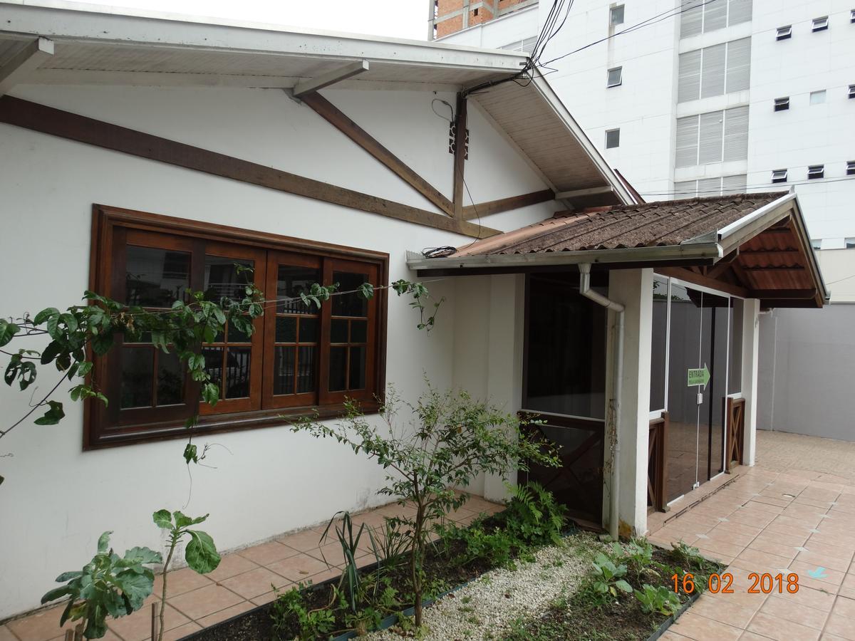 شقة Pousada Casa Verde - Quartos Individuais - Smart Tv 32 - E Banheiro Privativo Itajaí المظهر الخارجي الصورة
